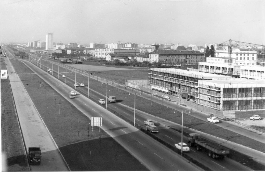 Sede Fulvio Testi in costruzione - foto storica